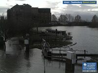 Camera at Avon Lock Severn Level