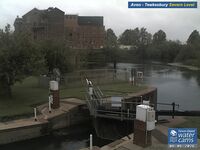 Camera at Avon Lock Severn Level