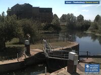 Camera at Avon Lock Severn Level