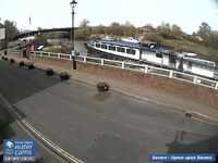 Camera at Upton upon Severn - Waterside