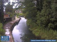 Camera at Stroud, Wallbridge Lower Lock