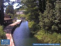 Camera at Stroud, Wallbridge Lower Lock