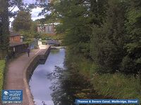 Camera at Stroud, Wallbridge Lower Lock